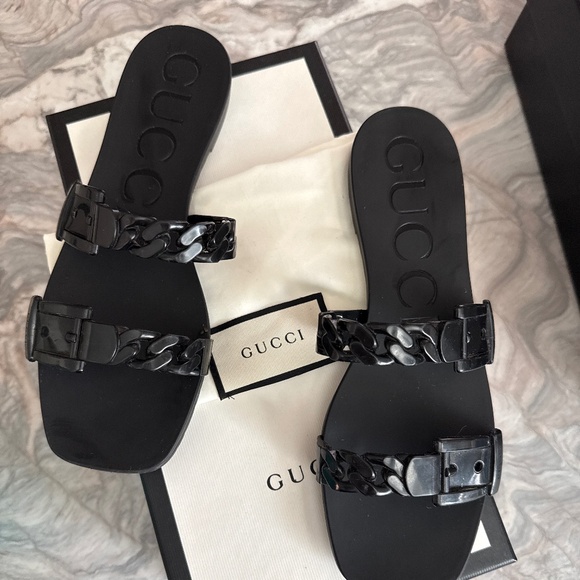 Gucci sandals - Picture 1 of 1